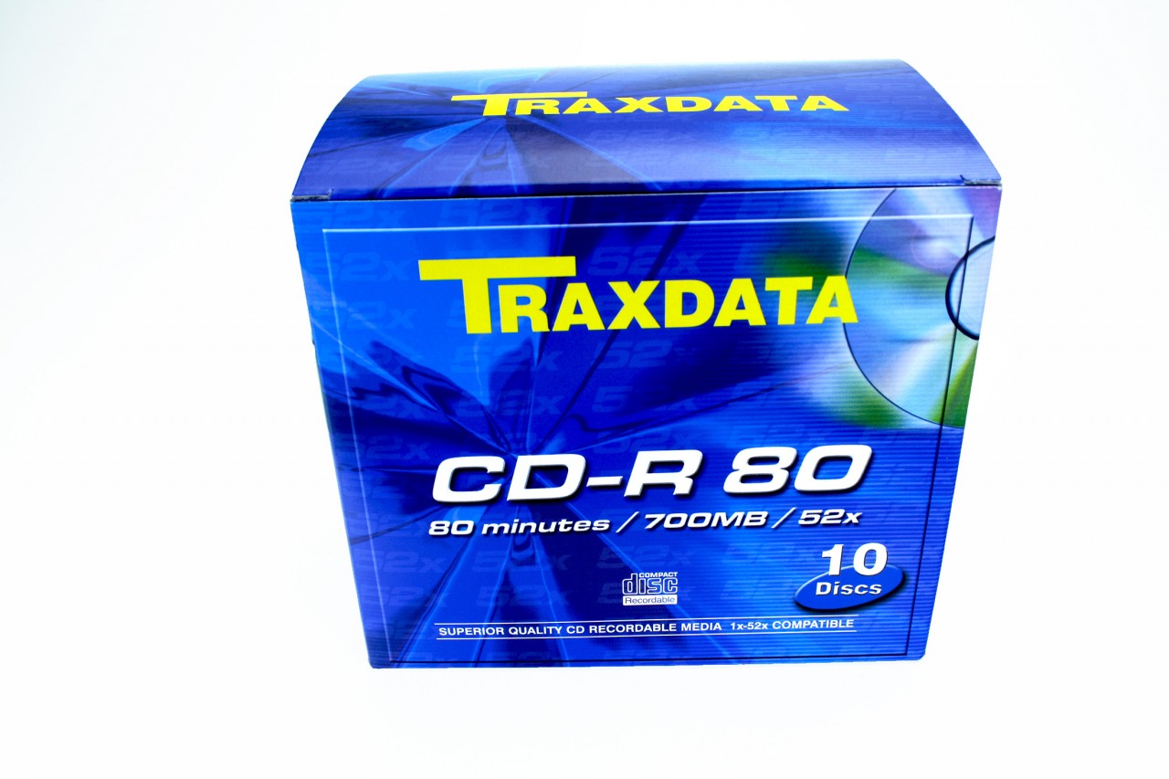 Traxdata Cd R Logo TRAXDATA CD-R80 52X 10.4mm JC10 – Traxdata